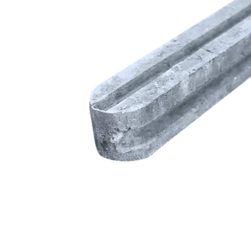 Betonhoekpaal L.220cm rabat 160cm en afgeronde kop